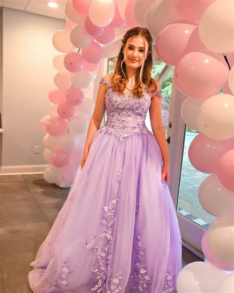 Lexia Hayden 05/29/2023 • CelebMafia