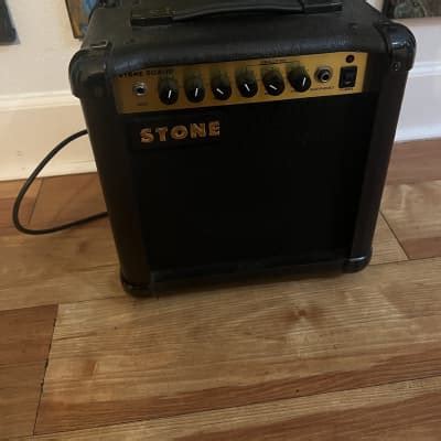 stone sga  guitar amplifier reverb