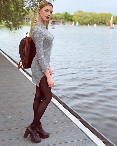 Anny Aurora (49 фото)