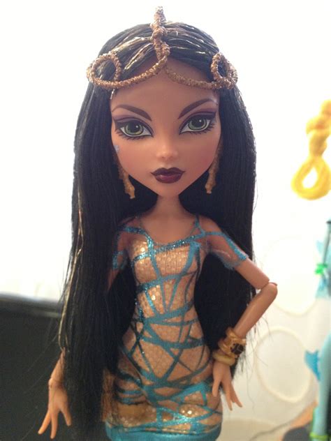 blog de monster high: CUSTOM DE CLEO DE NILE 13 WISHES
