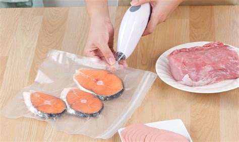 vacuum food packaging