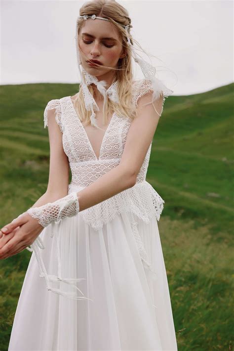Dorothy wedding | Beachweddingtips.com
