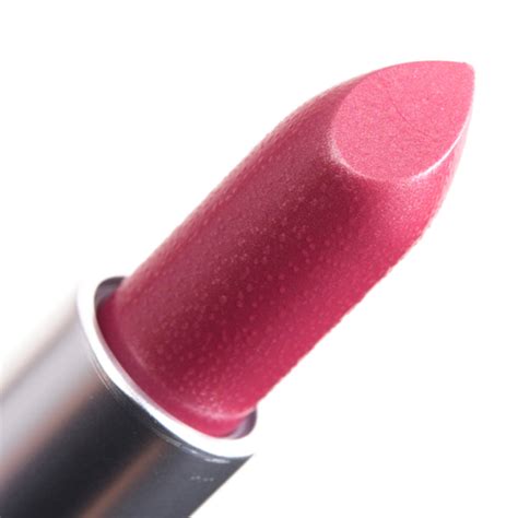 MAC Sweetie Lipstick Review & Swatches