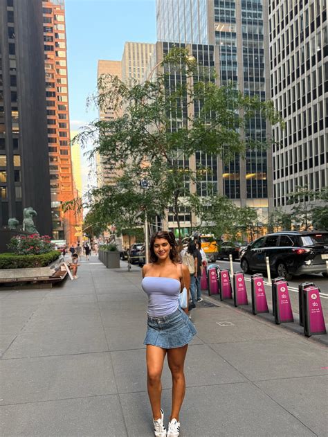 Lexi A | New York: ̶C̶i̶t̶y̶ ̶t̶h̶a̶t̶ ̶n̶e̶v̶e̶r̶ ̶s̶l̶e̶e̶p̶s̶ City