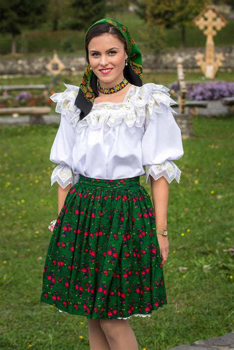 The Romanian Blouse - Tours of Romania and Eastern Europe