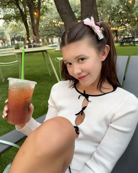 little evelyn 🇺🇸 (@littl.evelin) • Instagram photos and videos