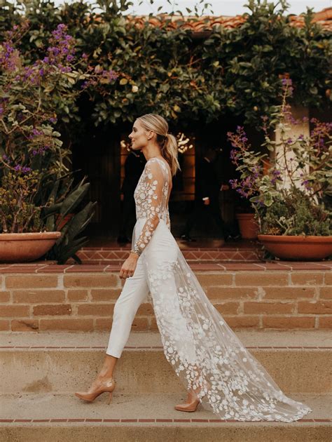 What To Wear To A Wedding Rehearsal - WEDINGPOKA