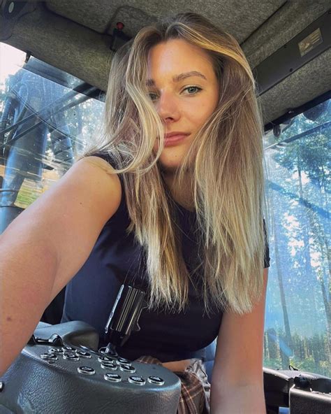 Natalie Florence added a new photo. - Natalie Florence