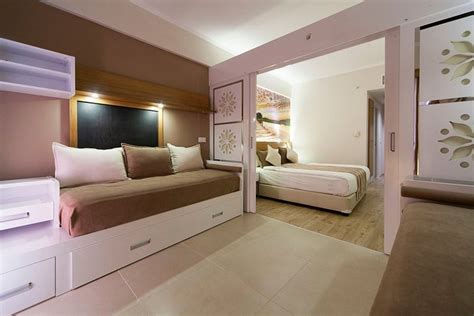 Holiday Village Turkiye Rooms: Pictures & Reviews - Tripadvisor