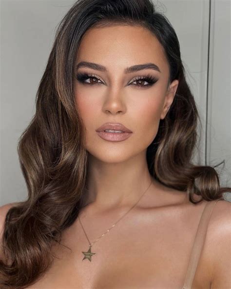 Eva Murati 11/04/2023 • CelebMafia