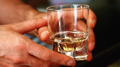 dry january decouvrez comment le corps reagit  larret de lalcool