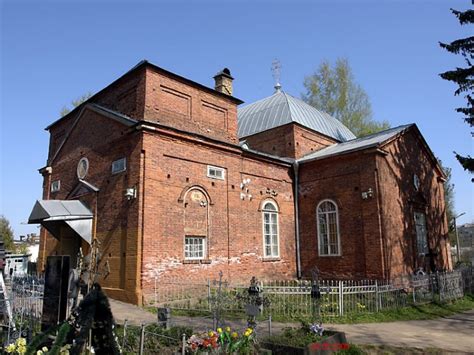 Валдай (Валдайский район). Церковь Петра и Павла, фотография. фасады