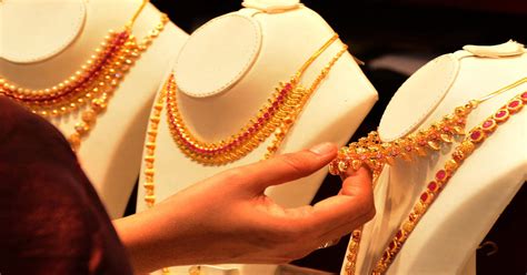 gold hedging: क्या है गोल्ड हेजिंग? जानिए कैसे यह नुकसान से बचाता है ...