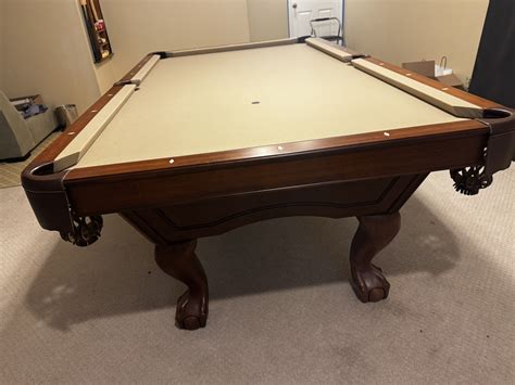 Pool table for sale Denver, Colorado: 8' Brunswick 'Allenton' Like new