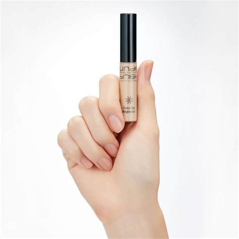 Консилер для глаз Missha The Style Under Eye Brightener – купить в ...