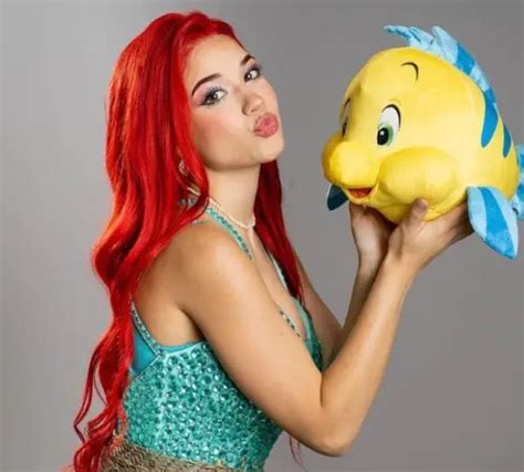 Sofia Gomez: Hot Cosplayer With Big Tits | @sofiiiiagomez OnlyFans