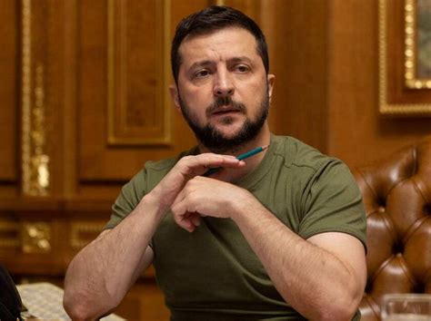 "Там просто ад": Зеленский оценил российские атаки на ВСУ в Донбассе ...