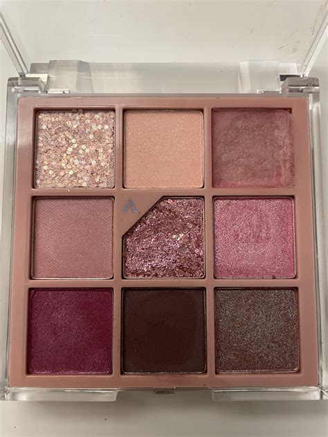 Unleashia Glitterpedia N. 5 All of Dusty Rose : r/AsianBeauty