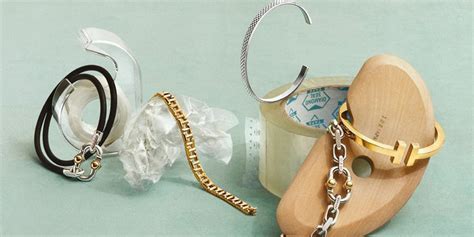 Tiffany & Co. выпустила первую мужскую коллекцию