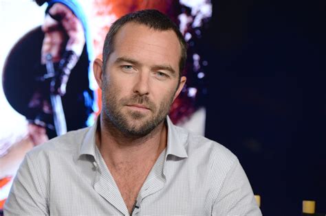 Pictures of Sullivan Stapleton