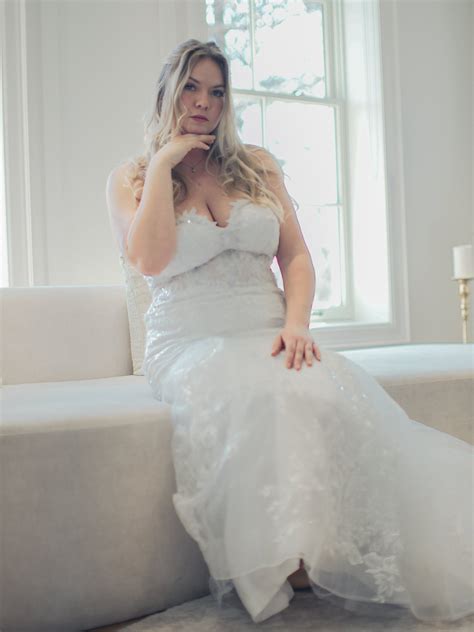 Gardenia | Wedding Dress Rental | Love Deities