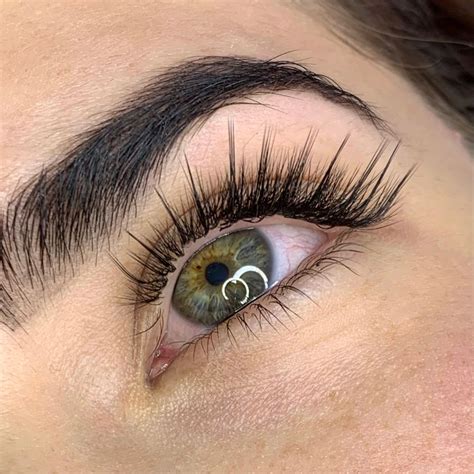 Эффект Ким Кардашьян, эффект Кайли, Kylie Jenner eyelashes | Lashes