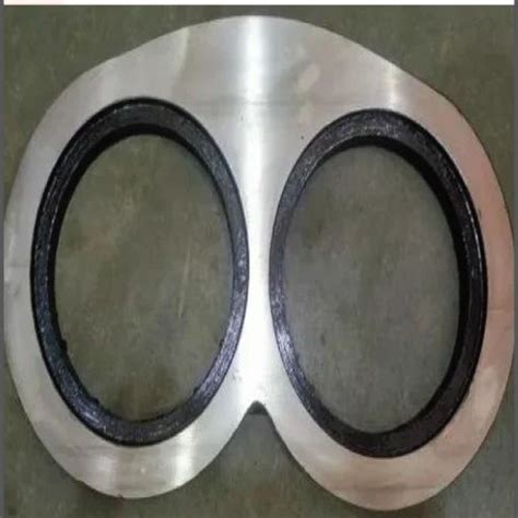 shape carbide steel concrete pump wear plate  piece