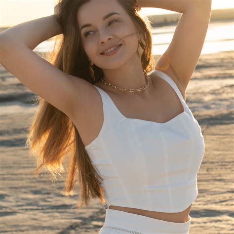 Елена Задорина