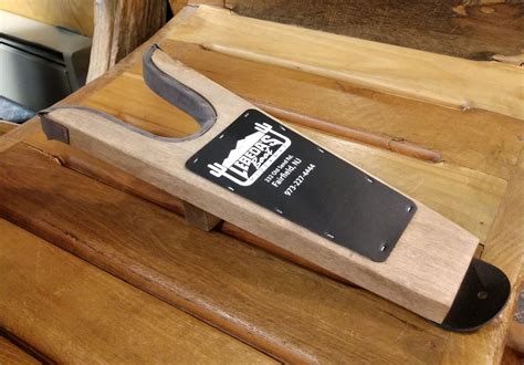 boot jack lebedas boot hideaway