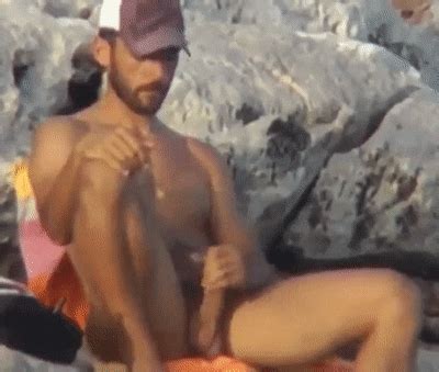 Photo - Naked Men On The Beach | Page 302 | LPSG