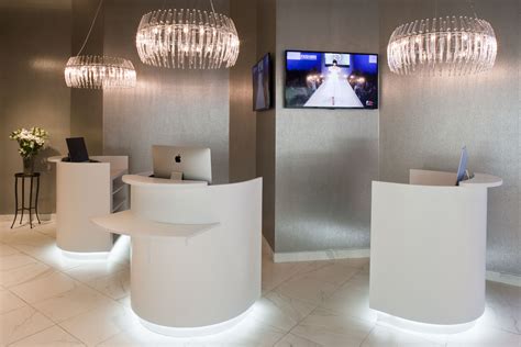 Who Is A Front Desk at David Masterson blog