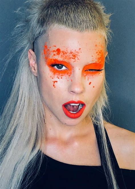 Yolandi Visser Height, Weight, Age, Body Statistics - Healthy Celeb