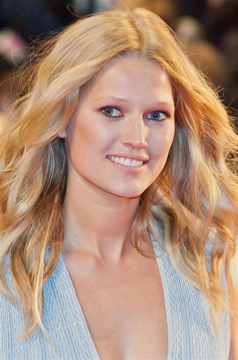 8 Things You Didn't Know About Toni Garrn - Super Stars Bio