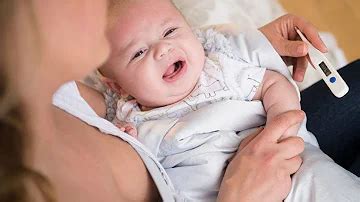 Bebê Com Garganta Inflamada E Febre - Quais sintomas de garganta inflamada em bebê?