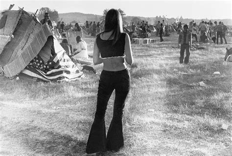 Girls From Woodstock 1969 Would Still Look Good Today | DeMilked