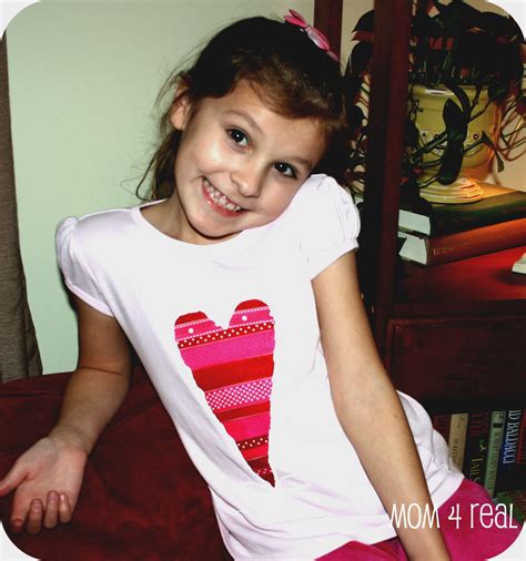 Ribbon Heart Tee - Mom 4 Real
