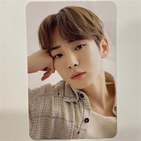 SHINEE - 2024 Season's Greetings Trading Cards – K Stars