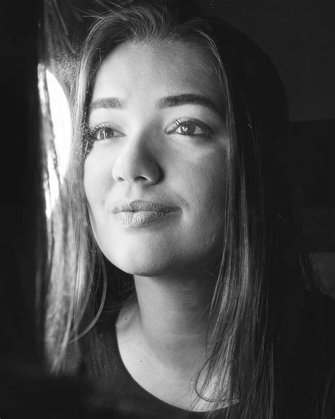 Cinthia Santos 🇧🇷 (@cthisantos) • Instagram photos and videos