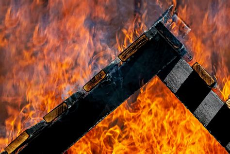 fire triangle pictures   images  unsplash