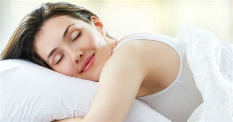 Restful Sleep Challenge: 7 Nights To Blissful Slumber - Eat. Lose. Gain.