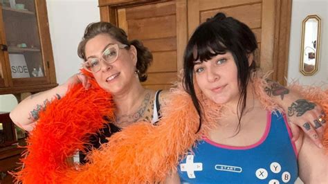American Pickers' Danielle Colby praises daughter Memphis' bare butt in