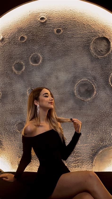 Manuela Restrepo (@xmanurestrepox) • Instagram photos and videos