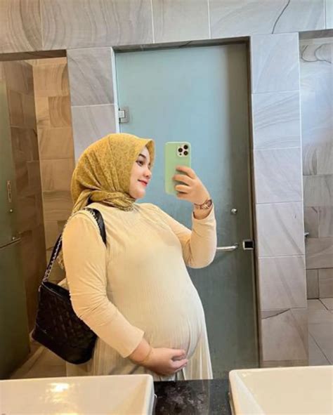 Bumil Cantik Indonesia | Ketika hamil memang wanita lebih terlihat