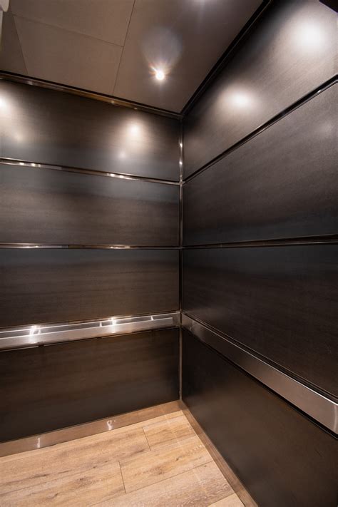 8 Stone Street — United Cabs, Inc. | New York's Leader in Elevator