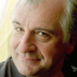 Дуглас Адамс (Douglas Adams) – биография, личная жизнь, интересные ...