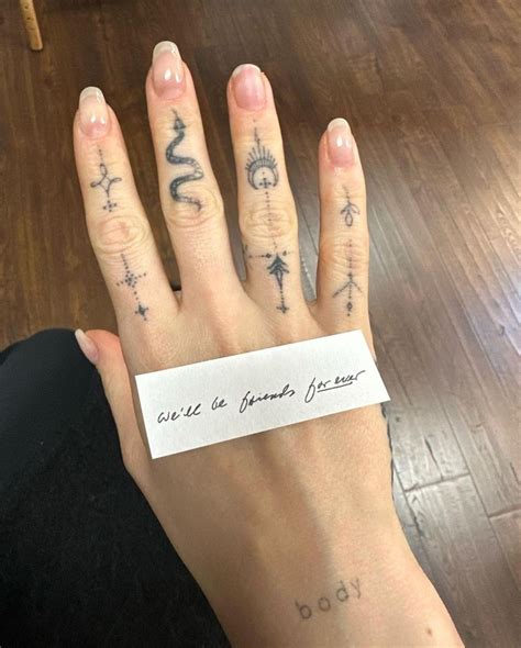 Dove Cameron Hand Tattoo