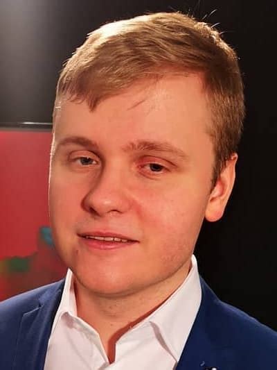 Олег Аккуратов – биография, личная жизнь, фото, новости, концерты ...