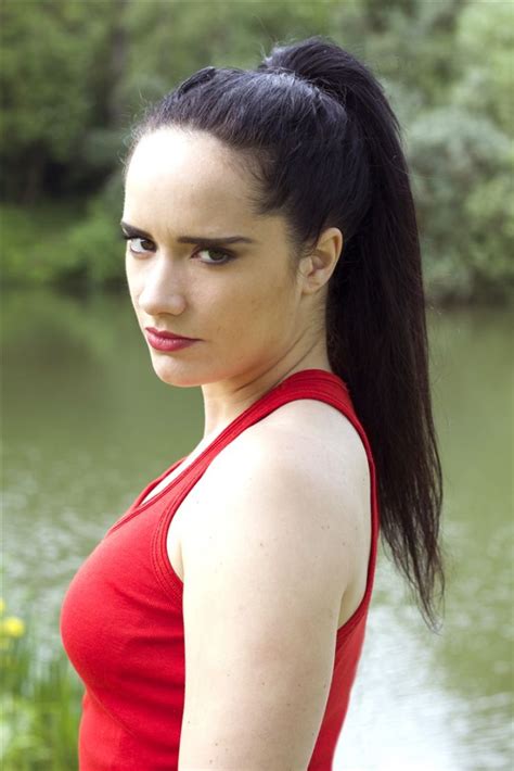 Pictures of Leïla Denio