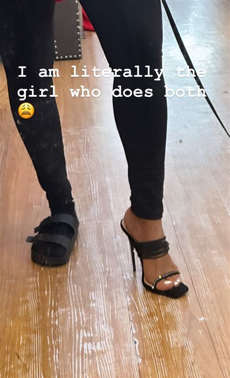 Gila Shlomi's feet