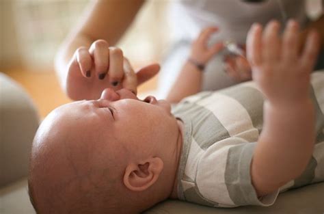 Гель для прорезывания зубов: 10 эффективных средств — Бэби.ру